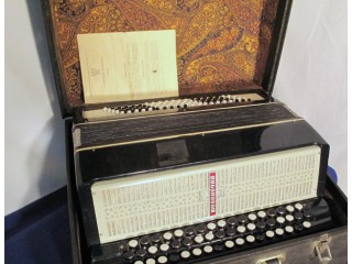 Molodechno superb Russian Bayan type accordion as new